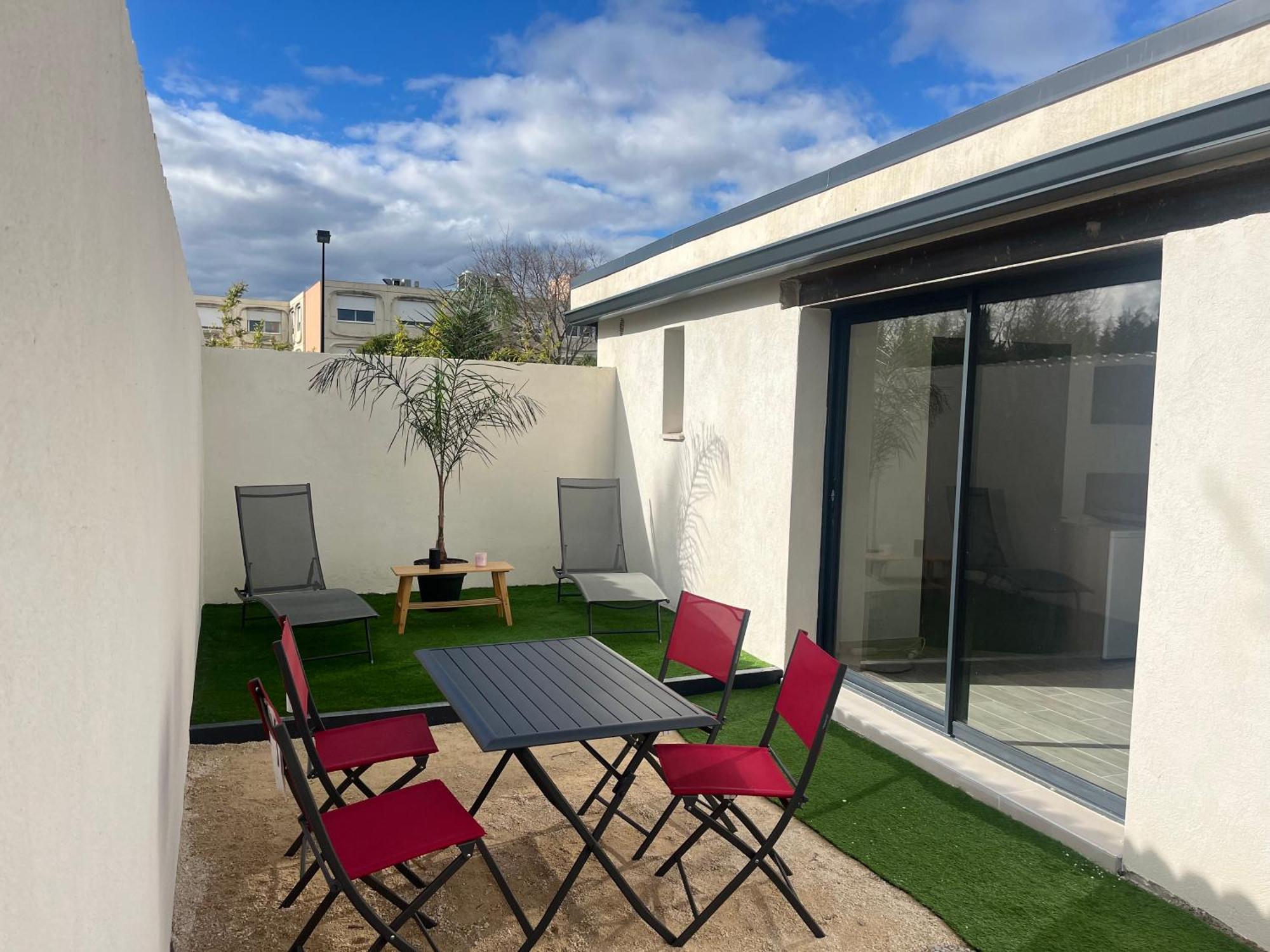 Maison De 40M2 Avec Jardin De 50M2 Оранж Экстерьер фото